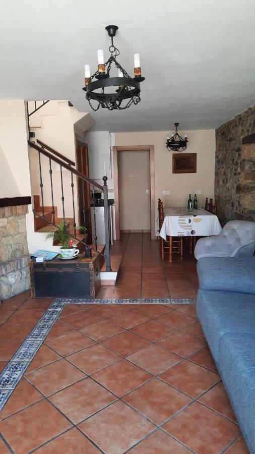 Casa Rural La Casina Villa Sariego Exteriör bild