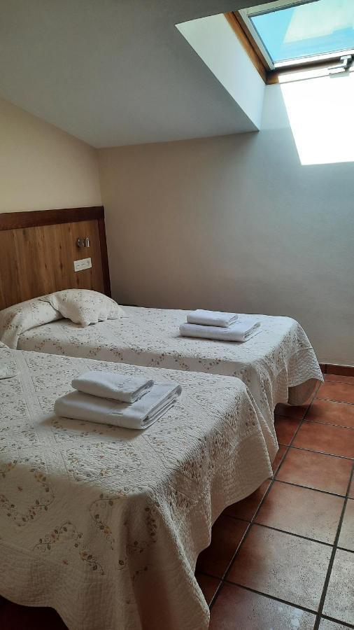 Casa Rural La Casina Villa Sariego Exteriör bild